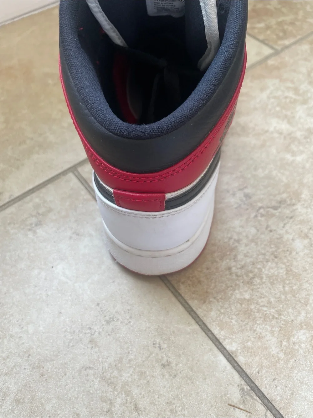 Nike Air Jordan 1 Mid White/Red/Black Basketball Shoes